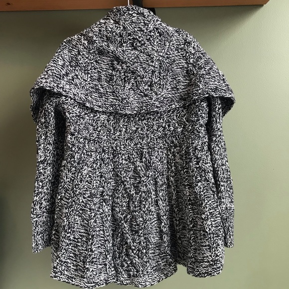 Ralph Lauren Girl’s Cable-knit Marled Cardigan Sweater Size 4 - Picture 2 of 6